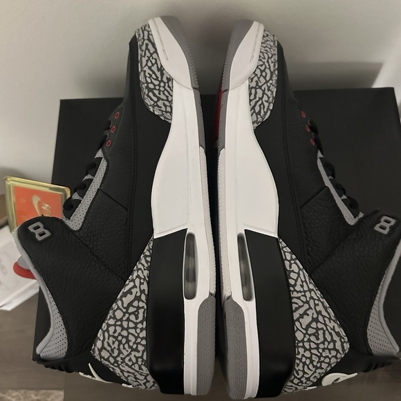 Size 13 - Jordan 3 Retro OG Mid Black Cement  Style 854262-001  2018 New Box main image 5